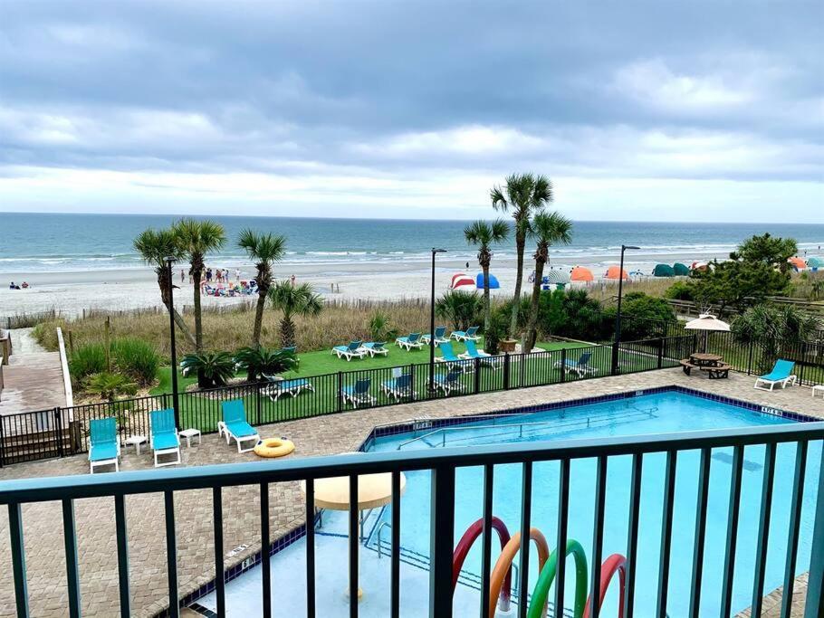 *Renovated Oceanfront Condo*Queen Beds*Pools*Hot Tubs*More*P220 Myrtle Beach Eksteriør bilde